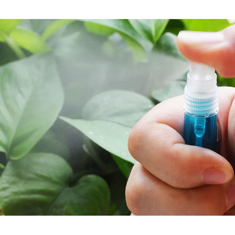 Portable spray pen