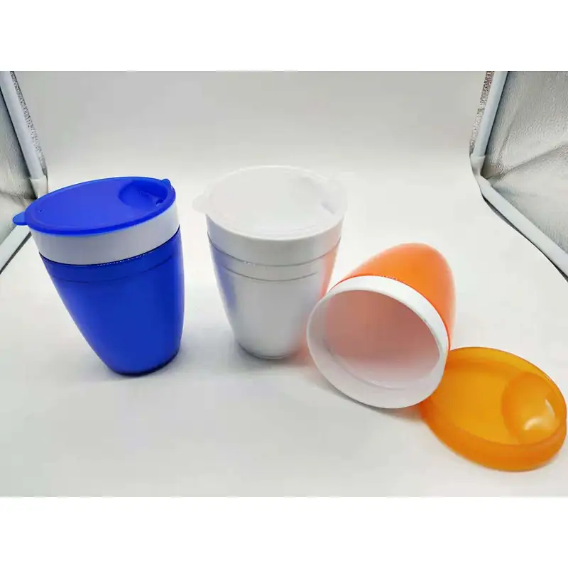 Plastic cup milkshake cup