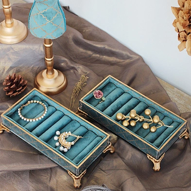 New retro peacock blue bronzing velvet jewelry window display stand set