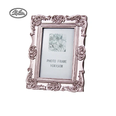 Fashion customized 10*15cm resin souvenir small picture frame