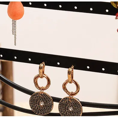 Hot Sales Simple Fashionable Metal Jewelry Display