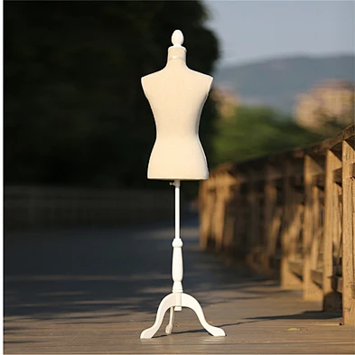 Customized window display mannequin 38*38*165cm foam female half body mannequin