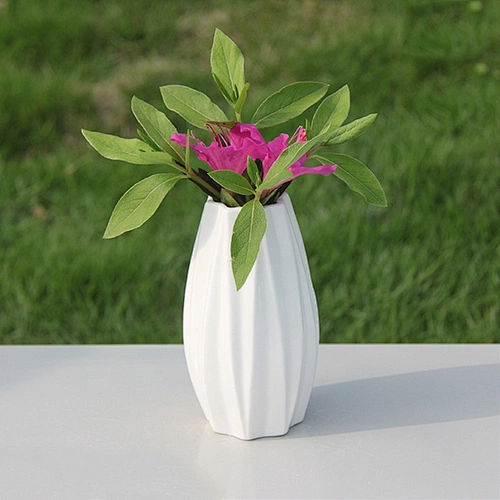 High quality new style 8.5*8.5*15CM ceramic vase for flower china home decor wholesale modern ceramic vase