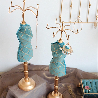New retro peacock blue bronzing velvet jewelry window display stand set