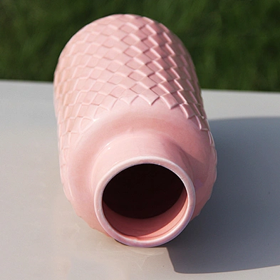 Customizable 9.6*9.6*21.5CM ceramic vase made in china jewelry display props ceramic crafts