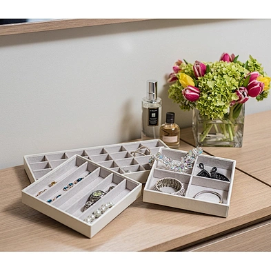 Jewellery ring bracelet necklace display storage tray stackable jewelry trays