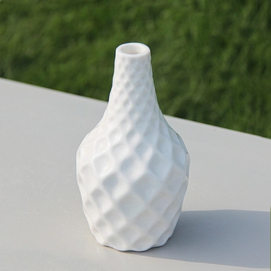 Sell well new type 8.5*8.5*15CM white ceramic vase modern ceramic flower vase vase decor
