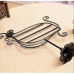 Hot Sales Simple Fashionable Metal Jewelry Display
