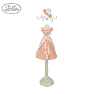 Retro style jewelry holder mannequin for necklace display