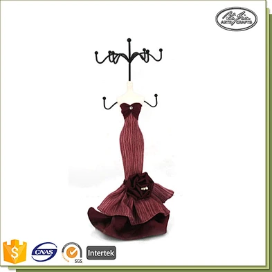 Mannequin lucky doll cheap jewelry cute display stand