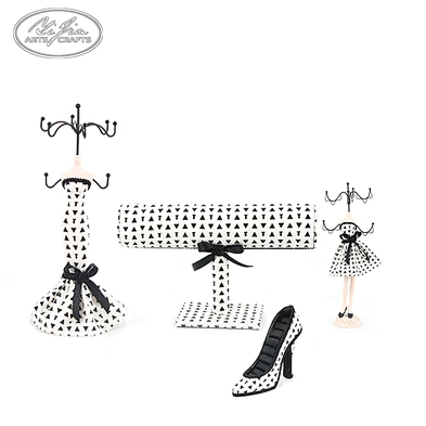 New arrival customized vintage decoration gold black necklace bracelet holder jewelry displays