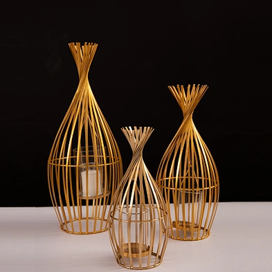 Wholesale decorative candlestick metal mesh candle holder with removable glass hurricane
