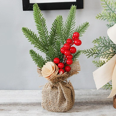 New Christmas Table Decoration Pine Needle Simulation Tree Mini Christmas Tree With Linen Pine Cones Red Berries