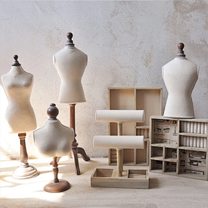 Wooden jewellery mannequin, jewellery holder for displaying necklaces