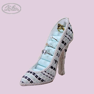 Wholesale handmade high heel shoe shaped ring jewelry holder