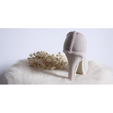 Princess high heel retro ring holder cotton linen jewelry earrings ring storage holder