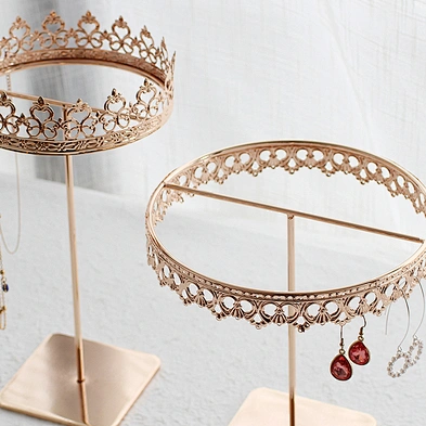 Vertical European Retro Princess Crown Earring Display Rotating Metal Jewelry Necklace Display Stands