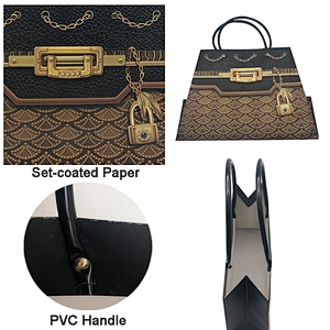 New design fashion gift packing paper bags with metal chain handle printing