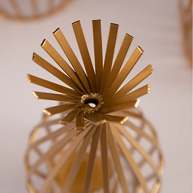 Wholesale decorative candlestick metal mesh candle holder with removable glass hurricane