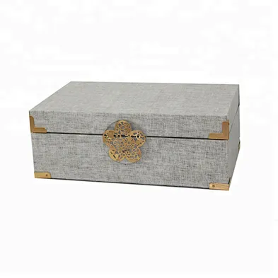 Decorative Elegant Custom Bracelet Storage Box Soft Pink Jewelry Box