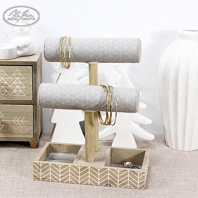 Customized jewelry display set decorative custom wooden bracelet display