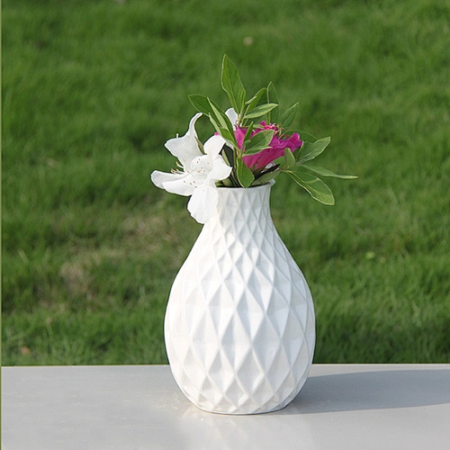 Custom white home decoration ceramic vase crafts
