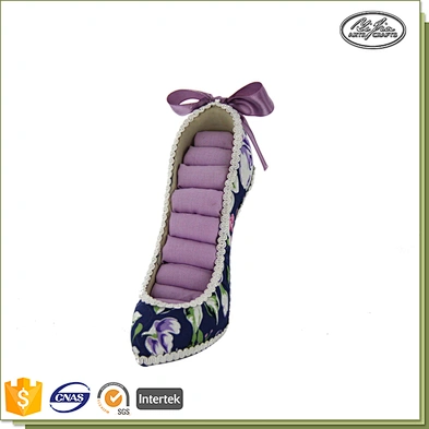 Wholesale pink flower high heel shoe shaped ring display stand holders