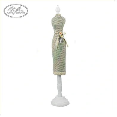Home resin dress doll jewelry display stand with lace decor