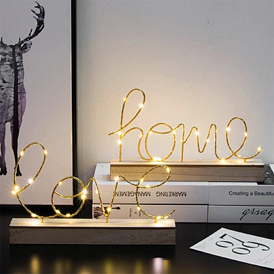 Home Decoration Letter Sign Metal Frame Night Light Alphabet Shaped Battery Operated Night Light For Fun Birthday Present