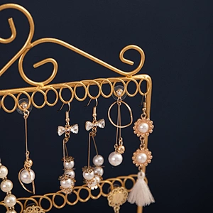 Customized Metal Jewelry Stand Organizer Necklace Holder Display for Necklaces Bracelets Earrings