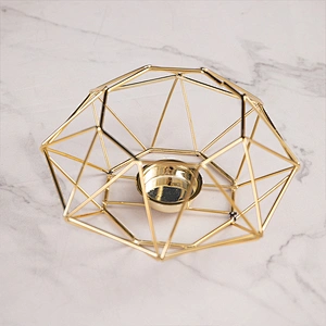 Customized bulk gold metal candlestick holders for home decoration