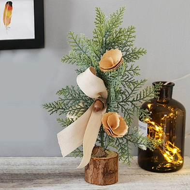 New Christmas Table Decoration Pine Needle Simulation Tree Mini Christmas Tree With Linen Pine Cones Red Berries