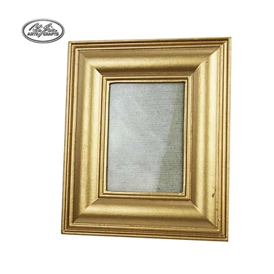 Decorative vintage resin gold ornate picture frame