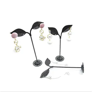 Wholesale modern metal jewelry earrings holder display stand