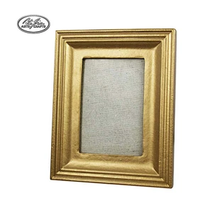 Decorative vintage resin gold ornate picture frame