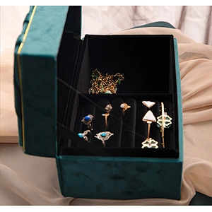 custom logo jewelry ring necklace box organizer flannel jewelry storage box luxury velvet jewelry box with mirror