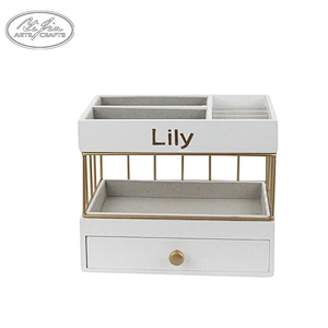 Custom fashion white wooden bracelet necklace jewelry display stand with drawer