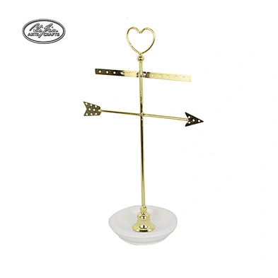 Pink heart shaped metal jewelry display stand for ring necklace
