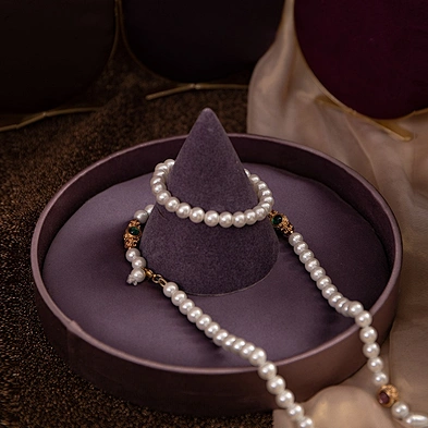 New Design Fashion Purple Jewellery Mannequin Organizer Set Jewelry Display Stand Set For Necklace Earring Bracelet