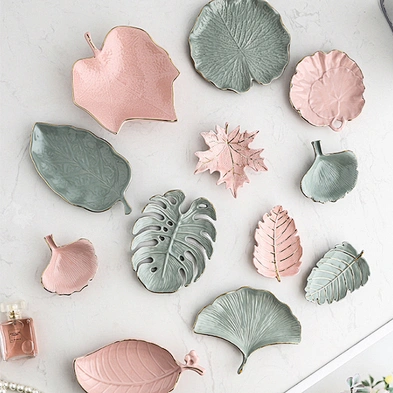 Nordic Light Luxury Leaf Jewelry Plate Tray Ring Earring Necklace  Storage Ceramic Trinket Jewelry Dish