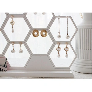 Nordic Wooden Beehive Earring Display Holder Jewellery Storage Earring Display Stand