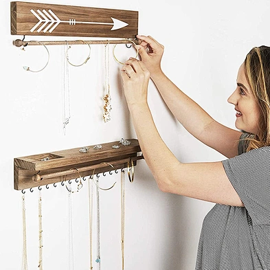 Customized Logo Two Pieces Hanging Wall Mount Jewelry Display Rustic Necklace Jewelry Organizer
