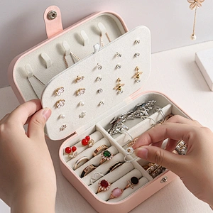 PU Leather Jewelry Box Organizer Travel Jewelry Case Rings Earring Necklace travel jewelry organizer box