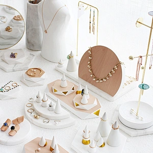 Custom Fashion Design Marble Jewelry Display Set For Jewelry Store Decoration