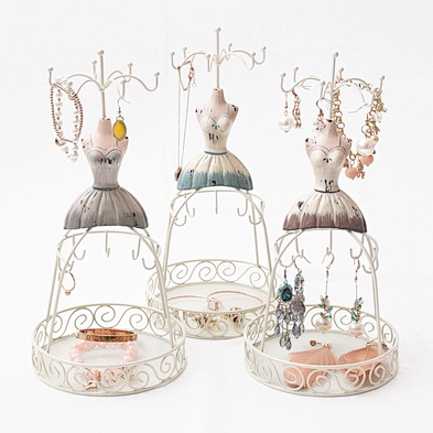Vintage European Necklace Holder Earring Display Holder Decoration Iron Cage Doll Shaped Jewelry Holder