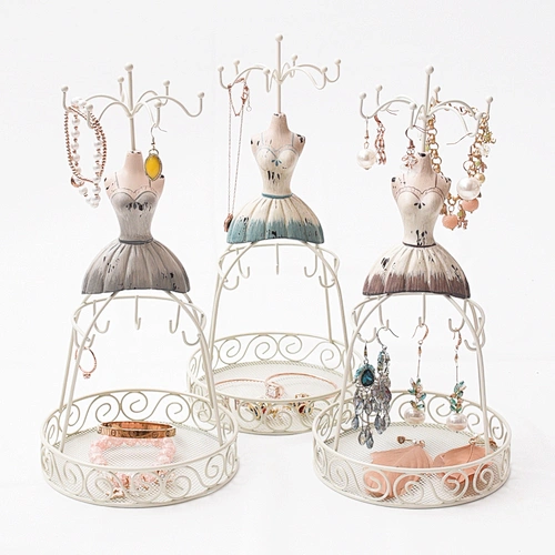 Vintage European Necklace Holder Earring Display Holder Decoration Iron Cage Doll Shaped Jewelry Holder