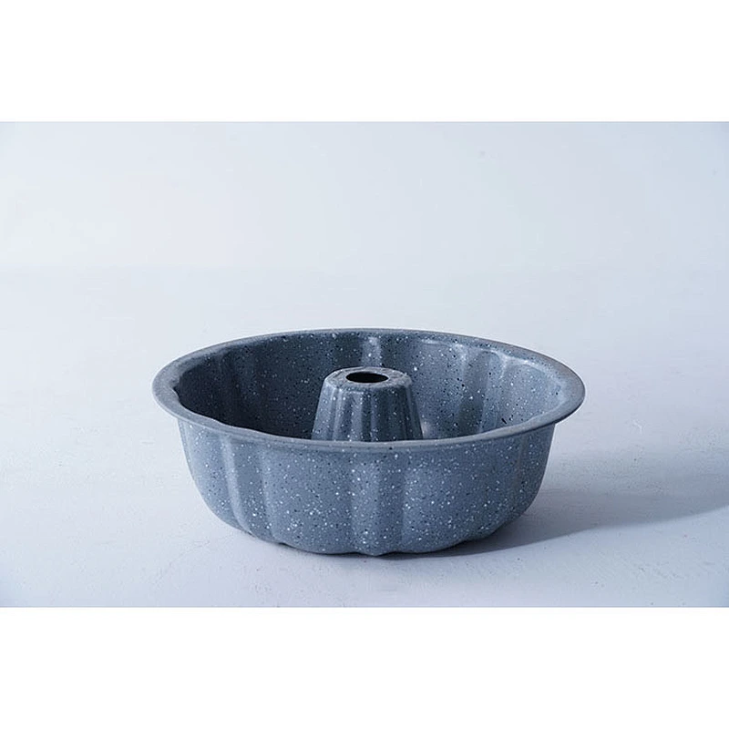 Hot sale household restaurant bakery universal custom carbon steel non stick coating bake doughnut cake baking tools mold