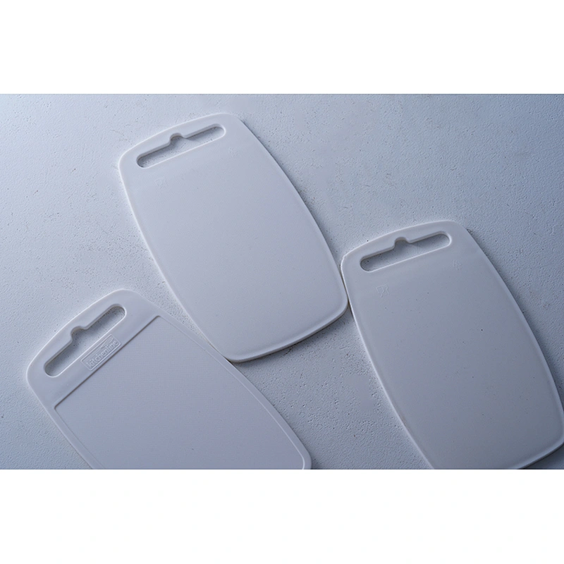 Wholesale universal white rectangular vegetable chopping board plastic cutting board kitchen pp