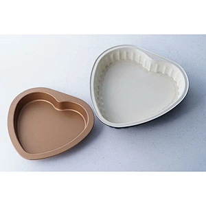 Hot sale shallow flat bottom lovely heart shape carbon steel non stick coating cake mold tray for girls