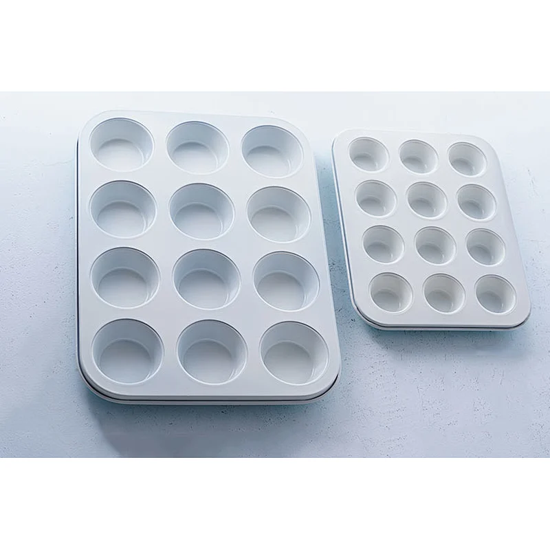 Hot sale OEM ODM 12 round holes green carbon steel non stick coating baby muffin cake mold decorating tools